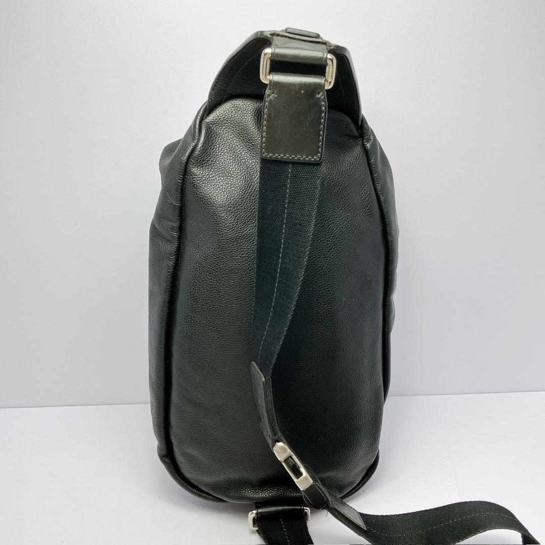 3427○ COACH ブラック レザー ボディバッグ