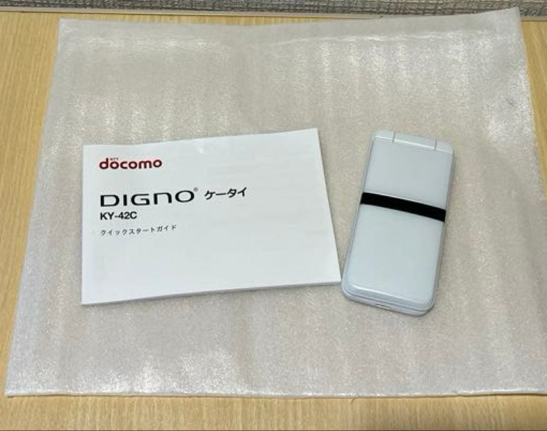 docomo DIGNO KY-430 ホワイト 本体