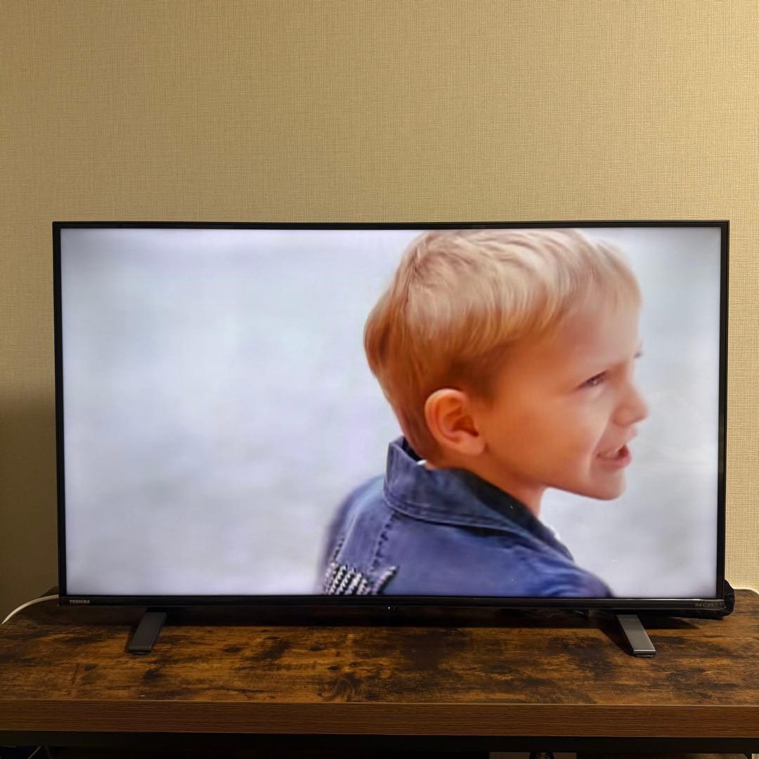【美品】TOSHIBA REGZA テレビ　43型