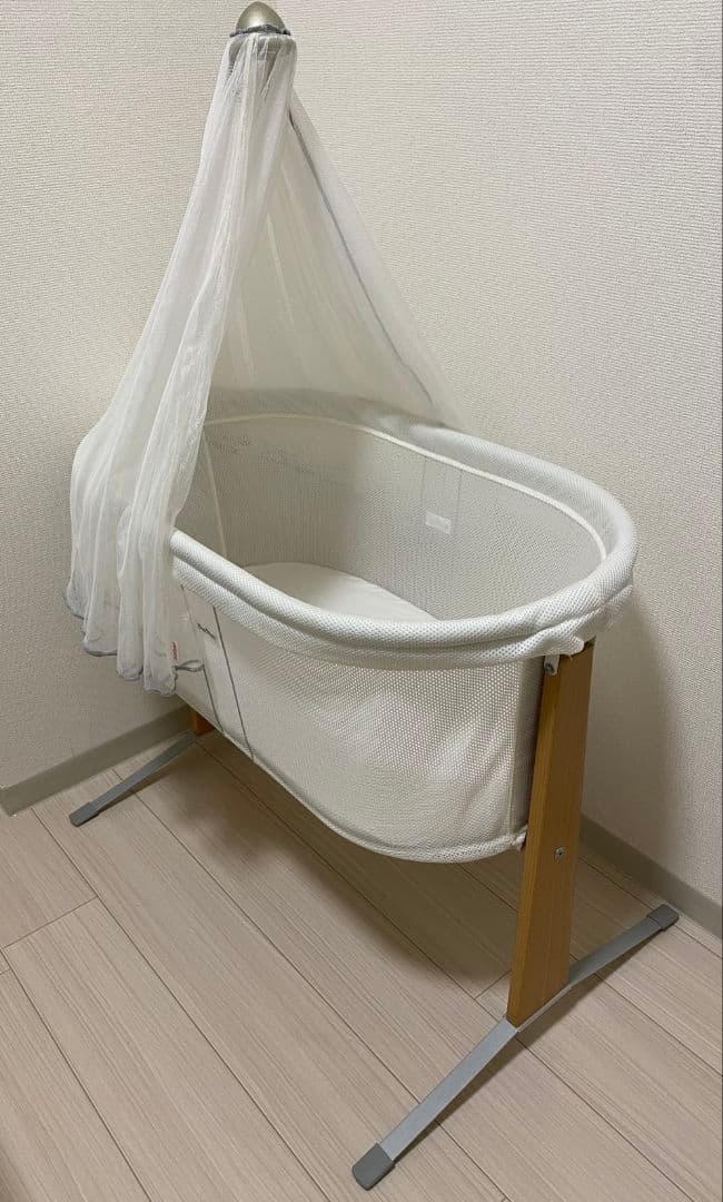 ベビービョルン クレードル キャノピー付き ベビーベッド