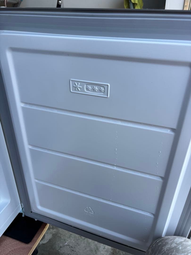 TCL 2023年製 2ドア冷蔵庫 173L 静音、省エネ設計 スリムサイズ