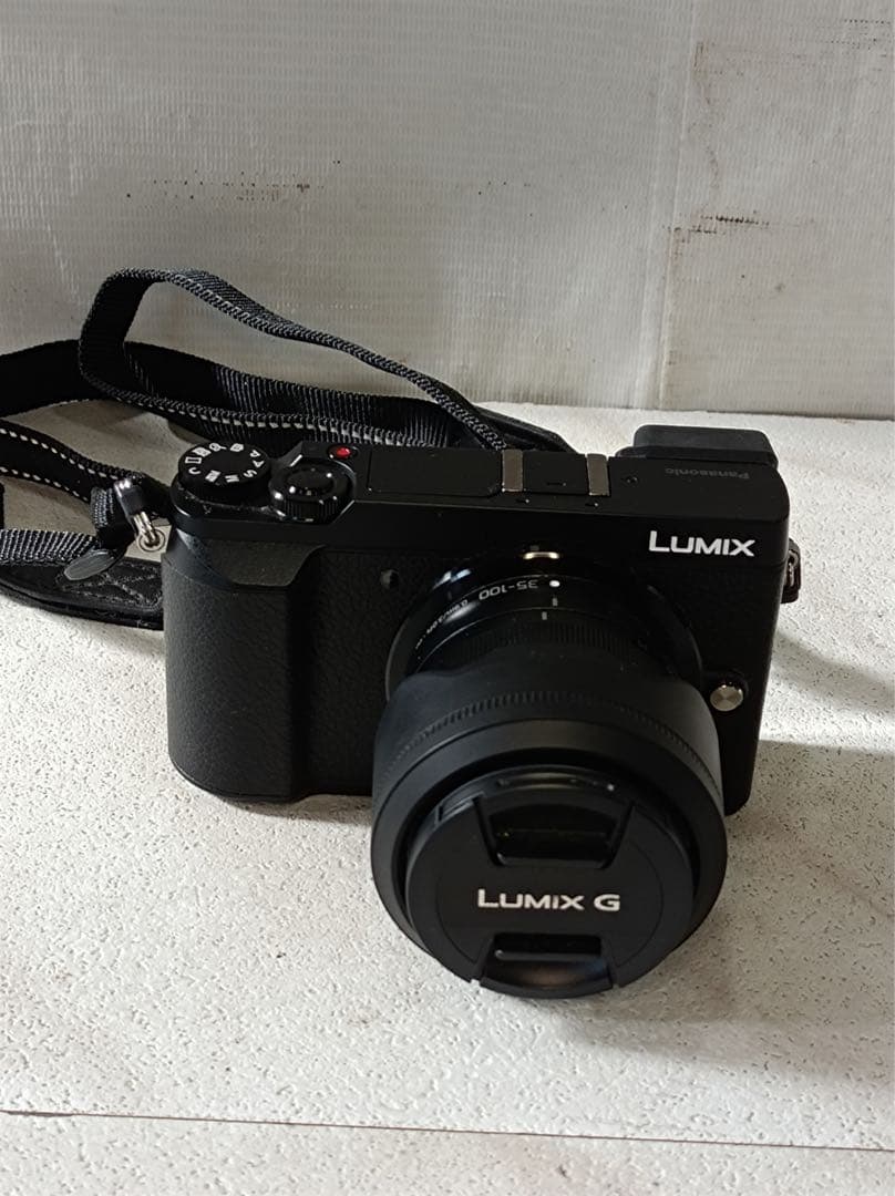 [八6547] パナソニック デジタルカメラ LUMIX DMC-GX7MK2