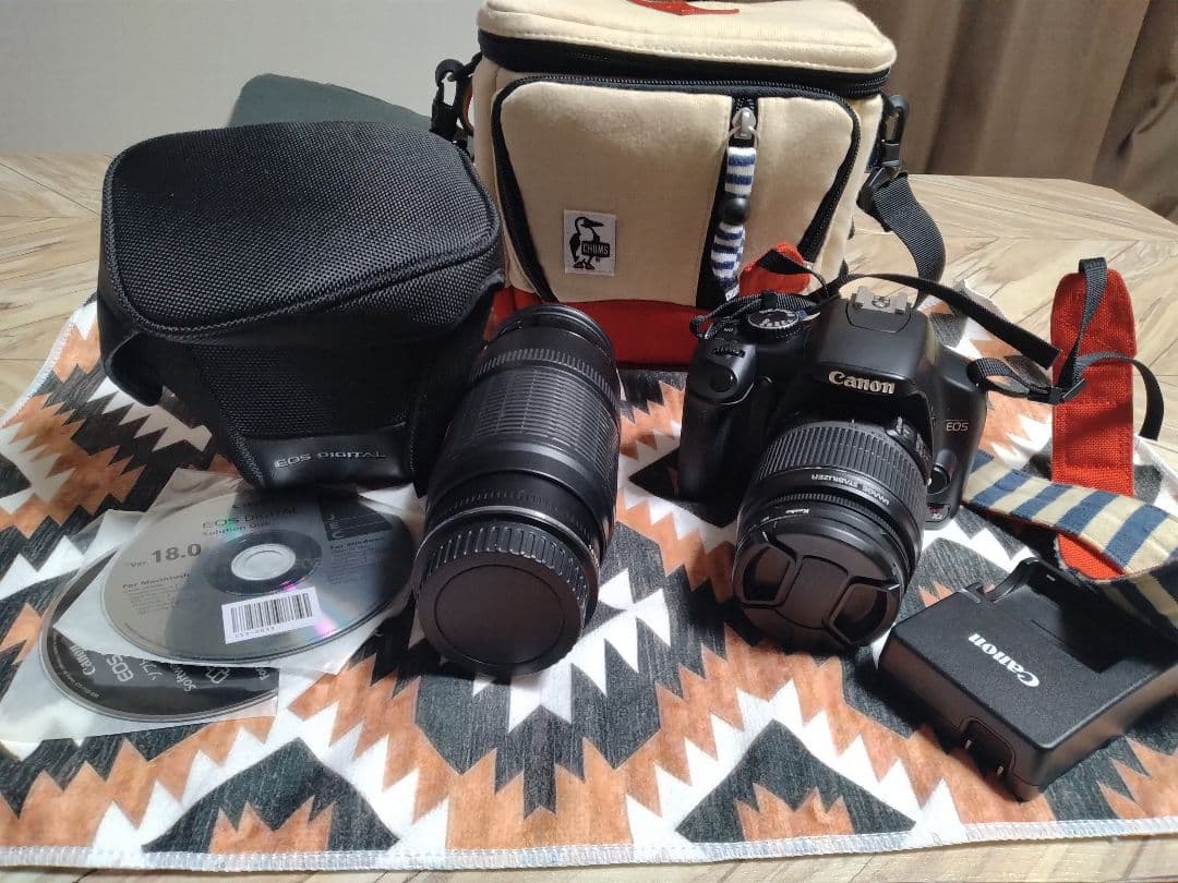 キャノン デジタル一眼レフカメラ 　ケース付き