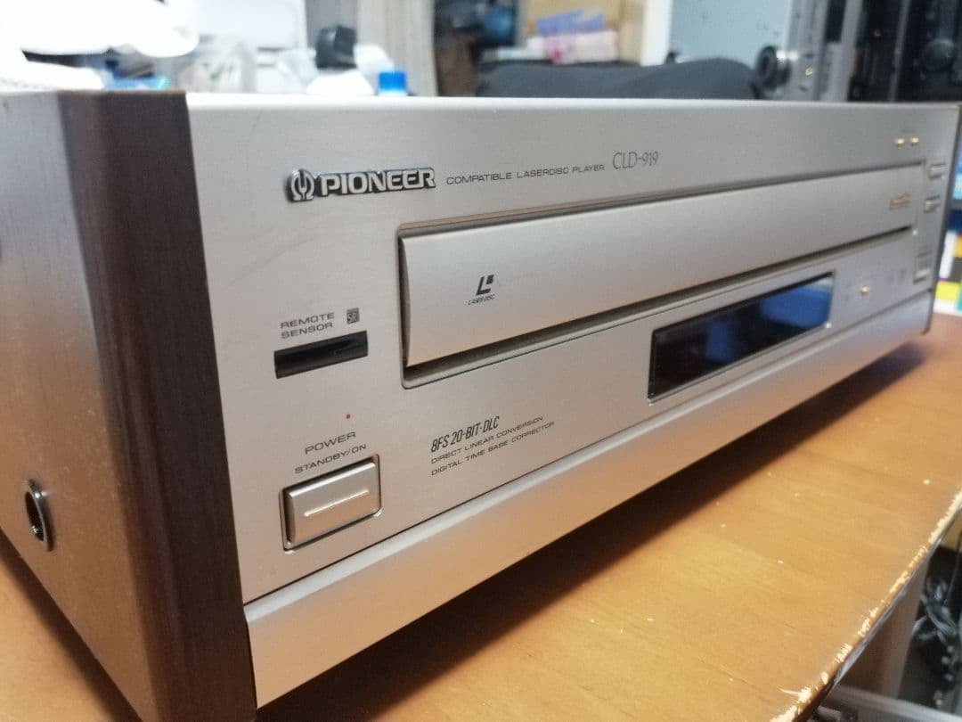 パイオニア CLD-919 難あり現状品 おまけKEYのレーザーディスク1枚