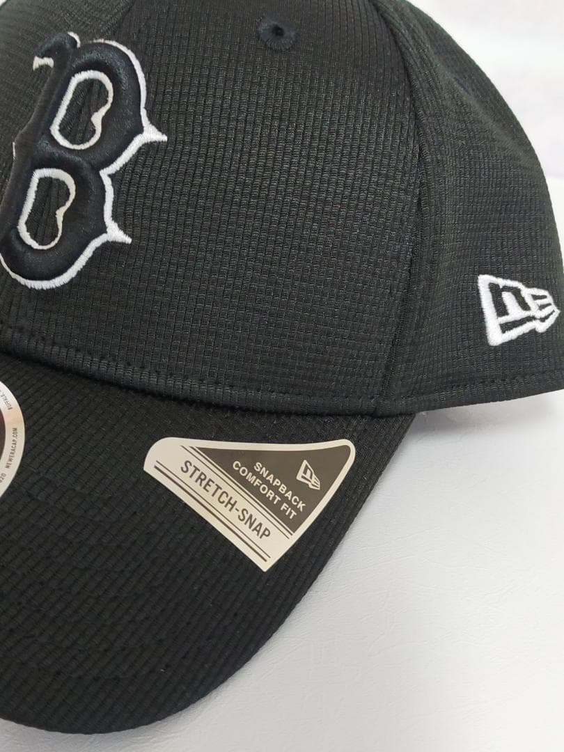 ボストン・レッドソックス　9FORTY 黒白　ストレッチスナップ