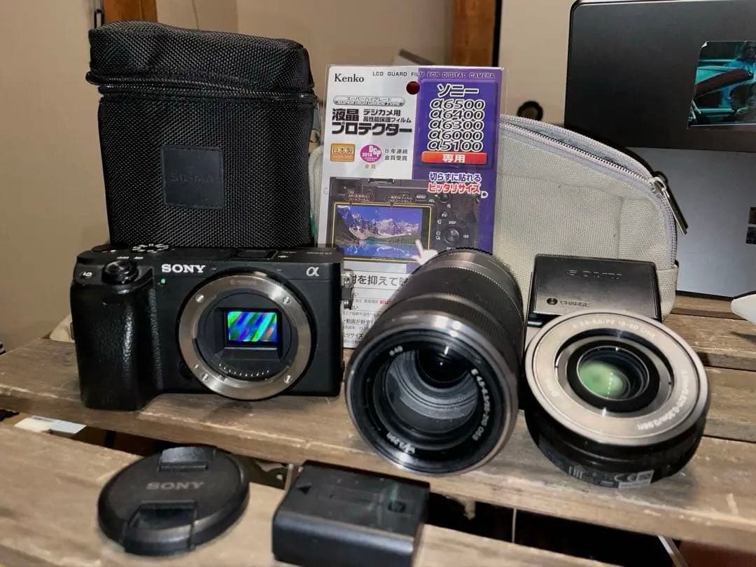ユ*名様 ユ*ー様 α6400 a6400ミラーレスカメラ ダブルズームキット