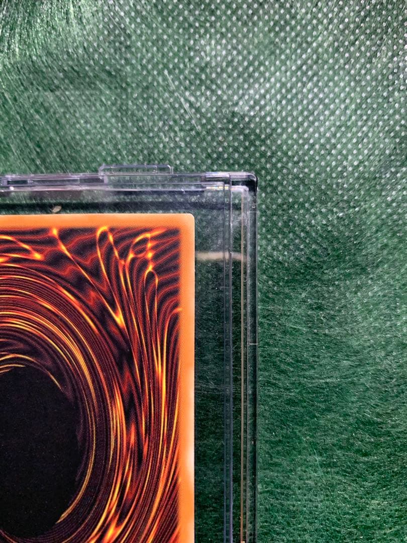 【遊戯王】希少　海外版　トライホーンドラゴン　シクレア仕様