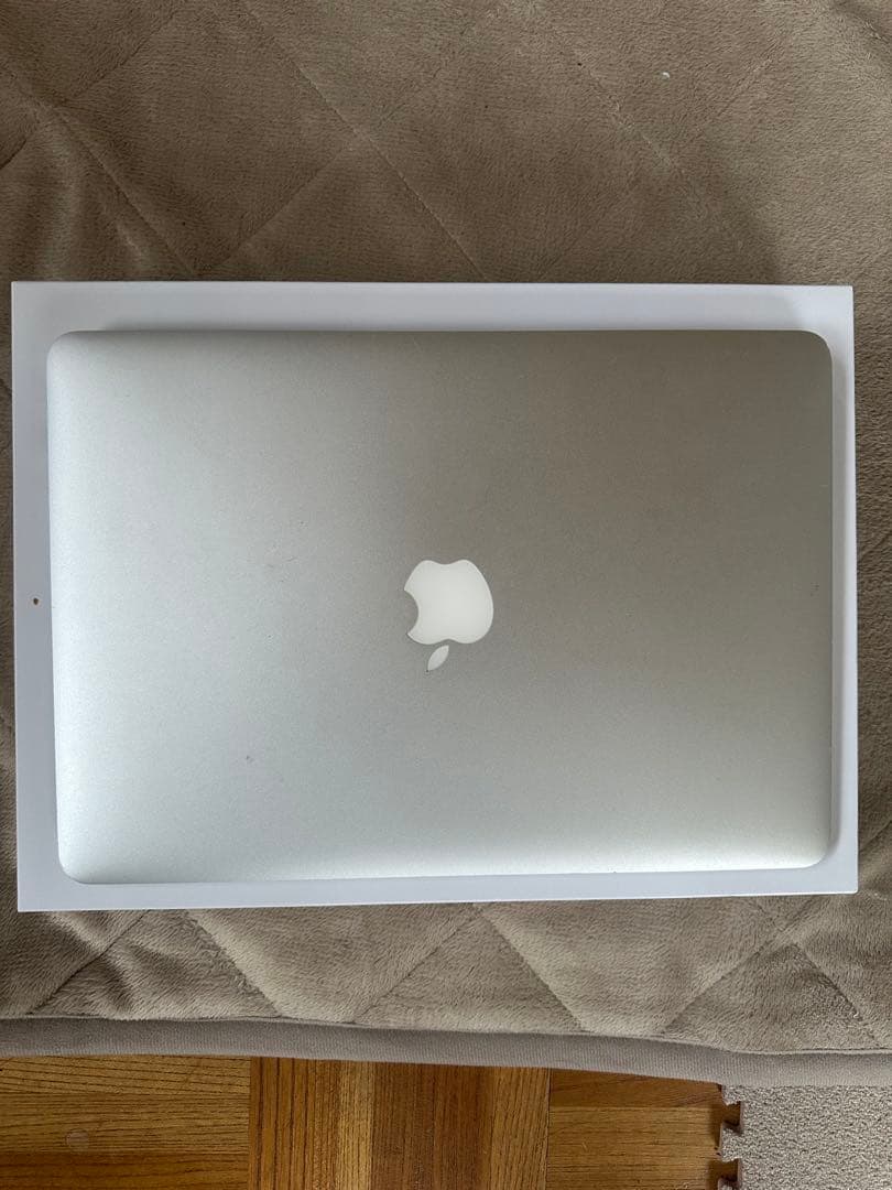 ※早い者勝ち！Apple MacBook Air 13.3 MJVG2J/A