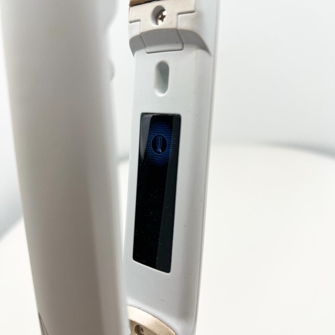 【美品】 KINUJO W ストレートヘアアイロン ホワイト 花柄 箱付き