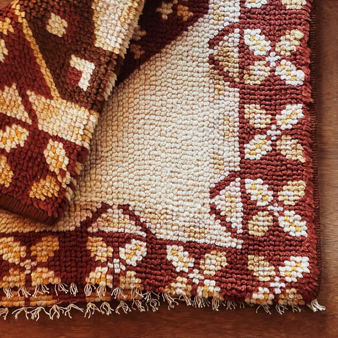 114×70 ブルガリア産 フカフカ ヴィンテージラグ