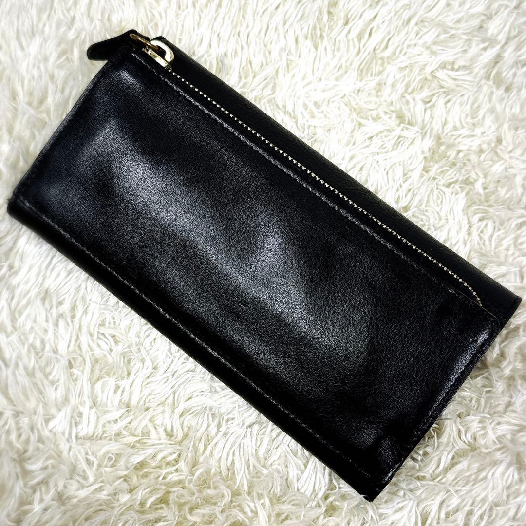 希少デザイン新品✨イルビゾンテ　ロゴ　ゴールド金具　外ファスナー　黒　長財布