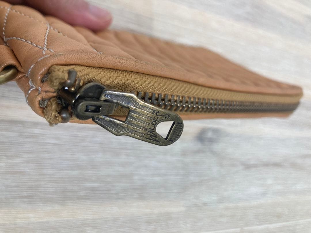 バックドロップ　BULLET ベージュ キャンバス 長財布