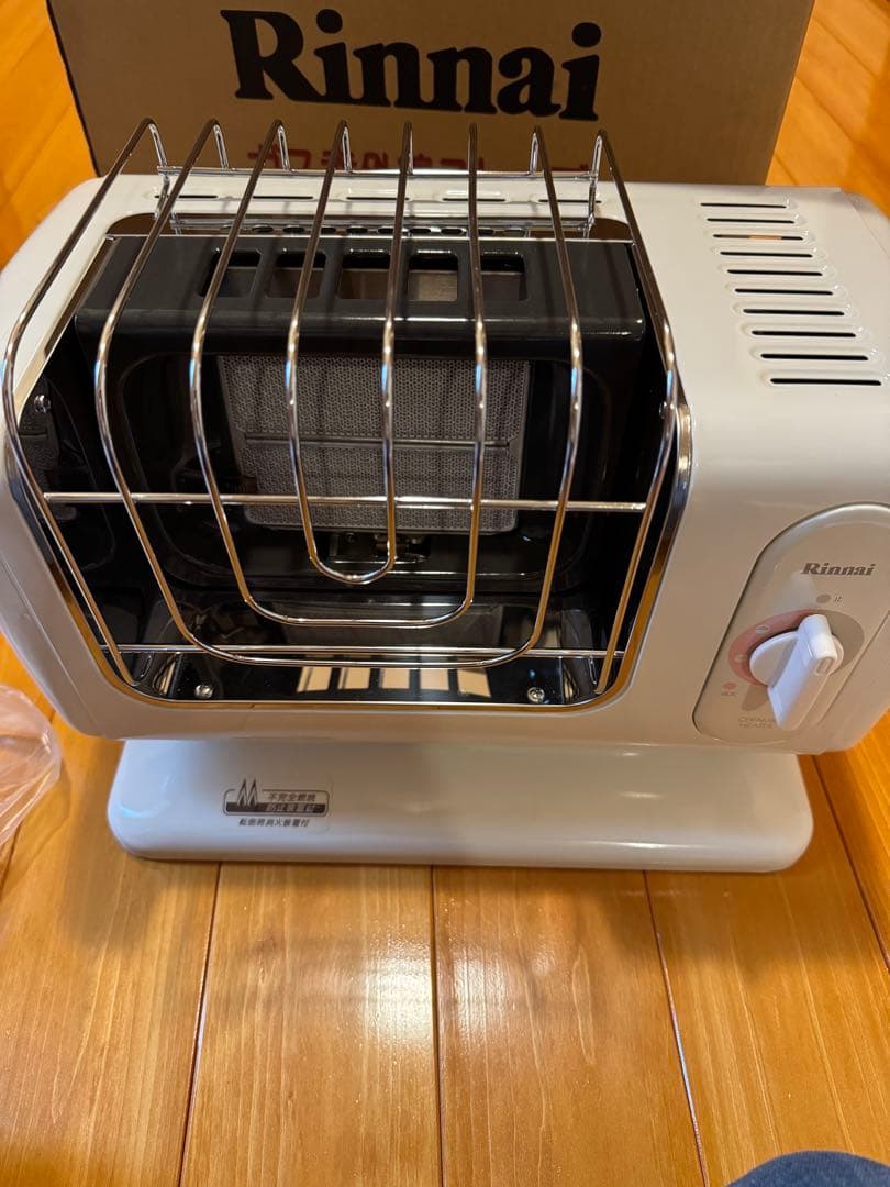 美品 Rinnai リンナイ ガス赤外線ストーブ R-483PMSⅢ 都市ガス