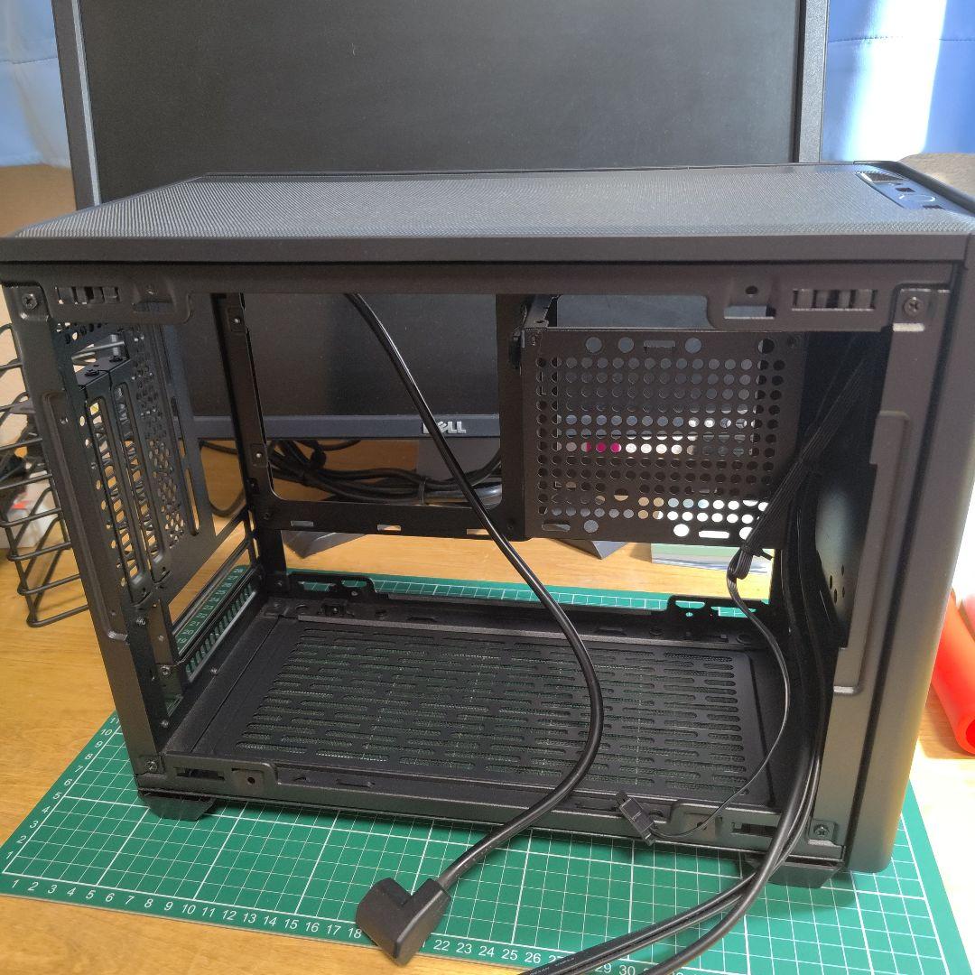 COOLER MASTER MasterBox NR2OOP黒