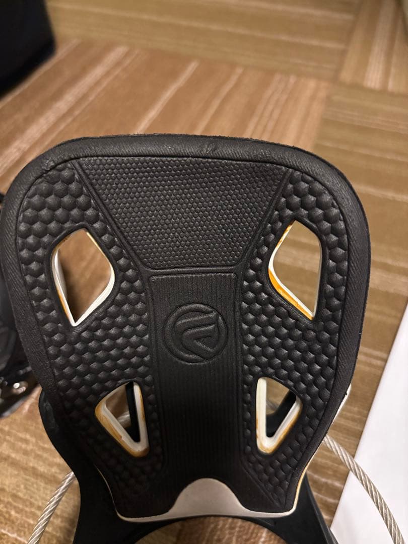 FLOW NX2 リアエントリー スノーボードビンディング ブラック