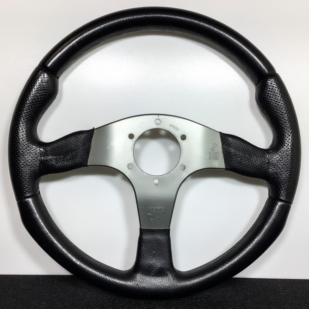 モモ レース レザーステアリング 良品 2000年製 ホーンボタン ネジ付