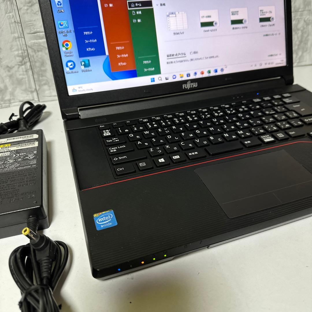 FUJITSUノートパソコン　DVD Windows11Pro オフィス付き