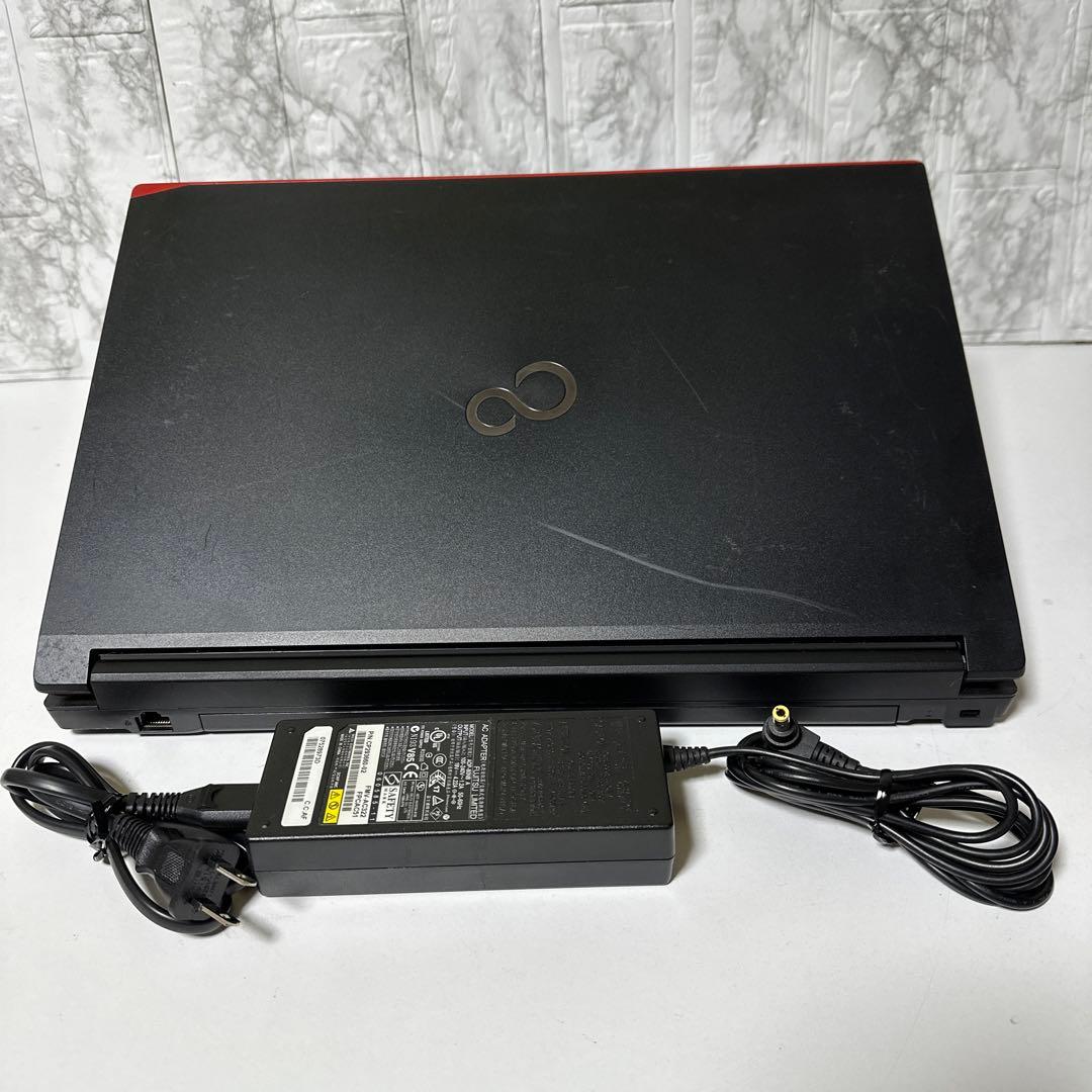 FUJITSUノートパソコン　DVD Windows11Pro オフィス付き