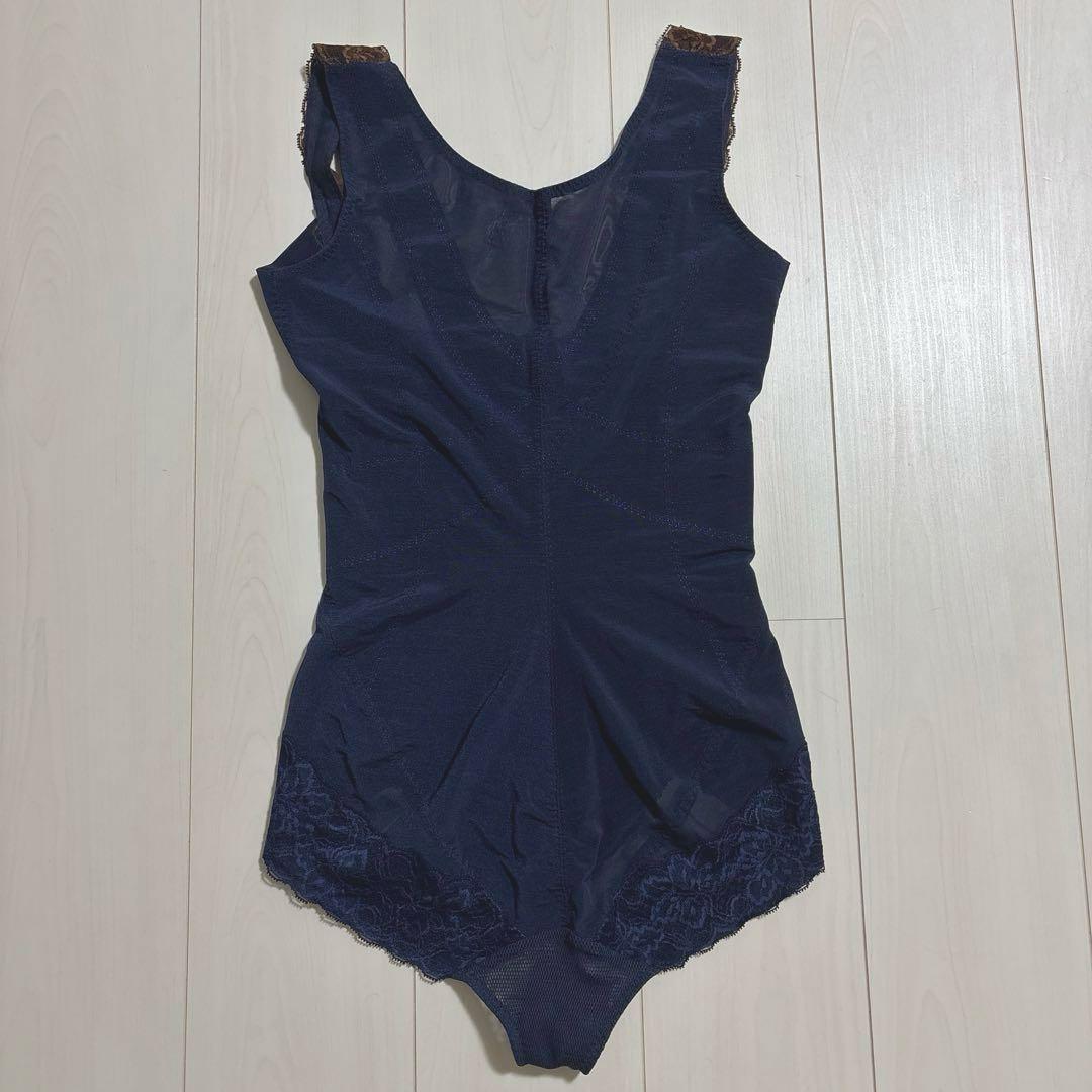 【美品】LALA ラピスラズリ　ボディスーツ 補正下着80L