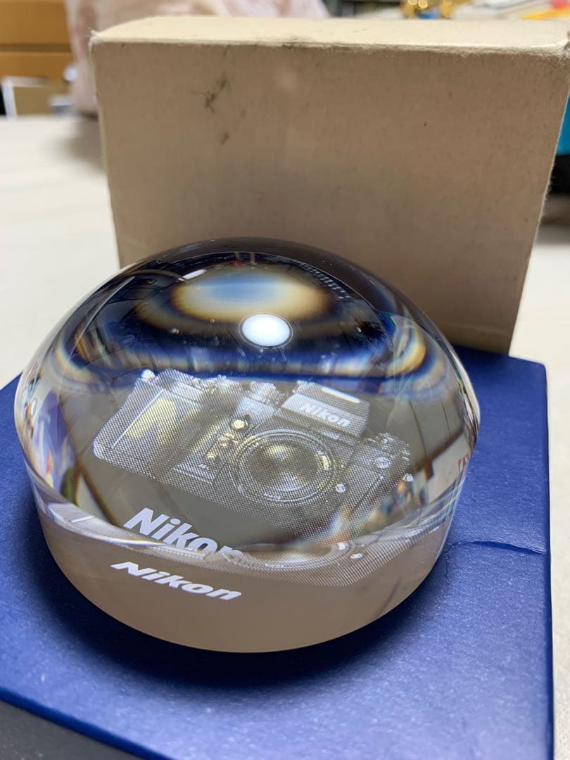 【非売品】Nikon F4発売記念 ペーパーウェイト