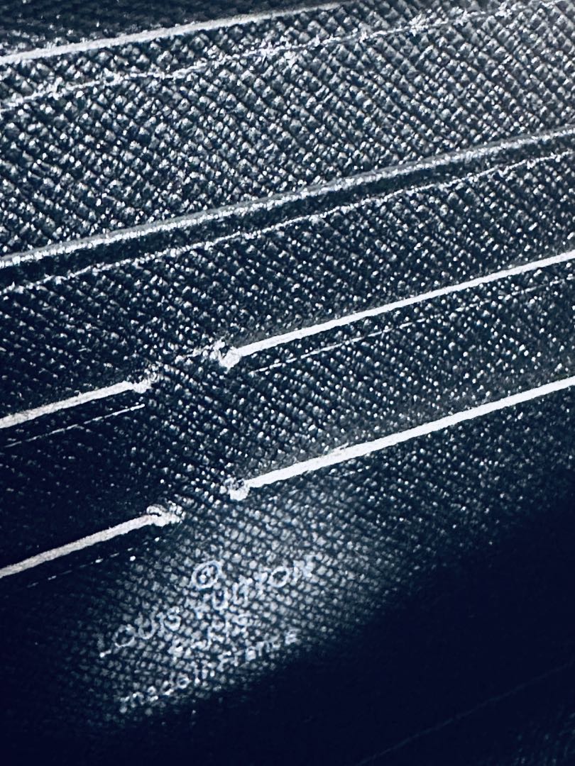 LOUIS VUITTON 白黒モノグラム 長財布 メンレディース兼用 激レア✨