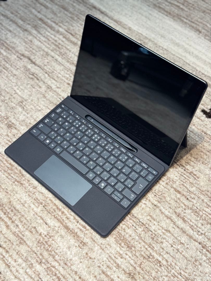 【美品】Surface Pro 11 + フレックスキーボード + スリムペン