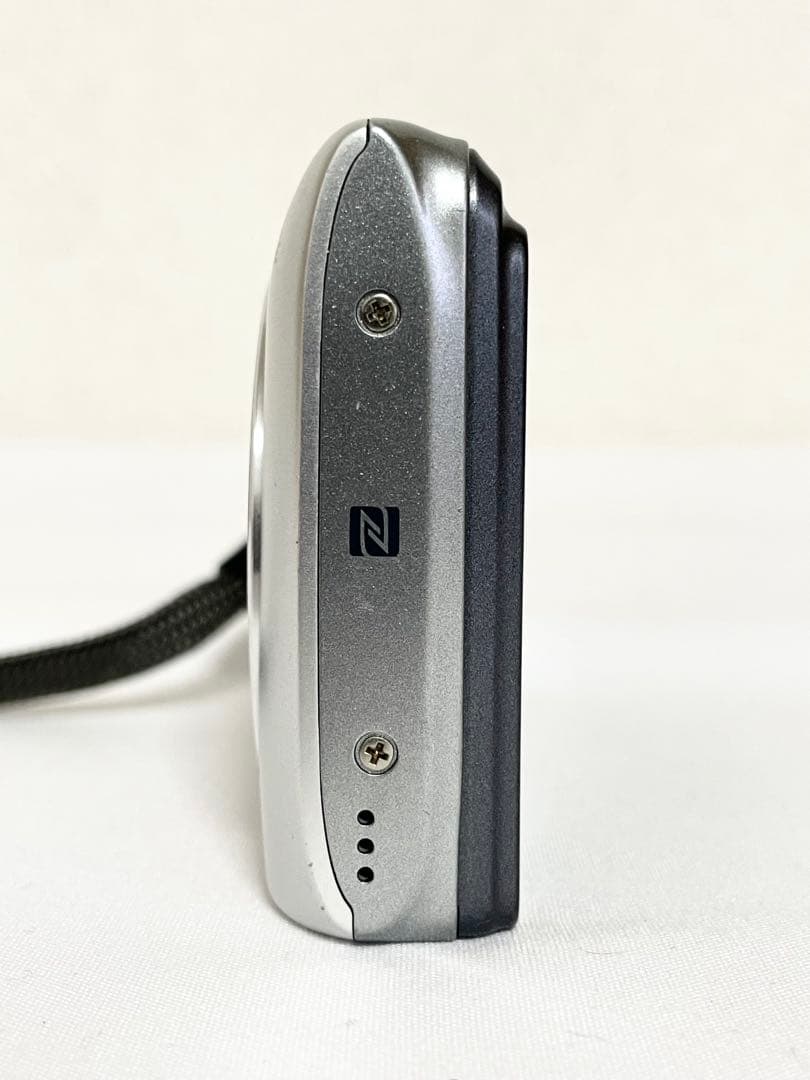 【ジャンク・動作品】　Nikon COOLPIX A300 シルバー　動作確認済