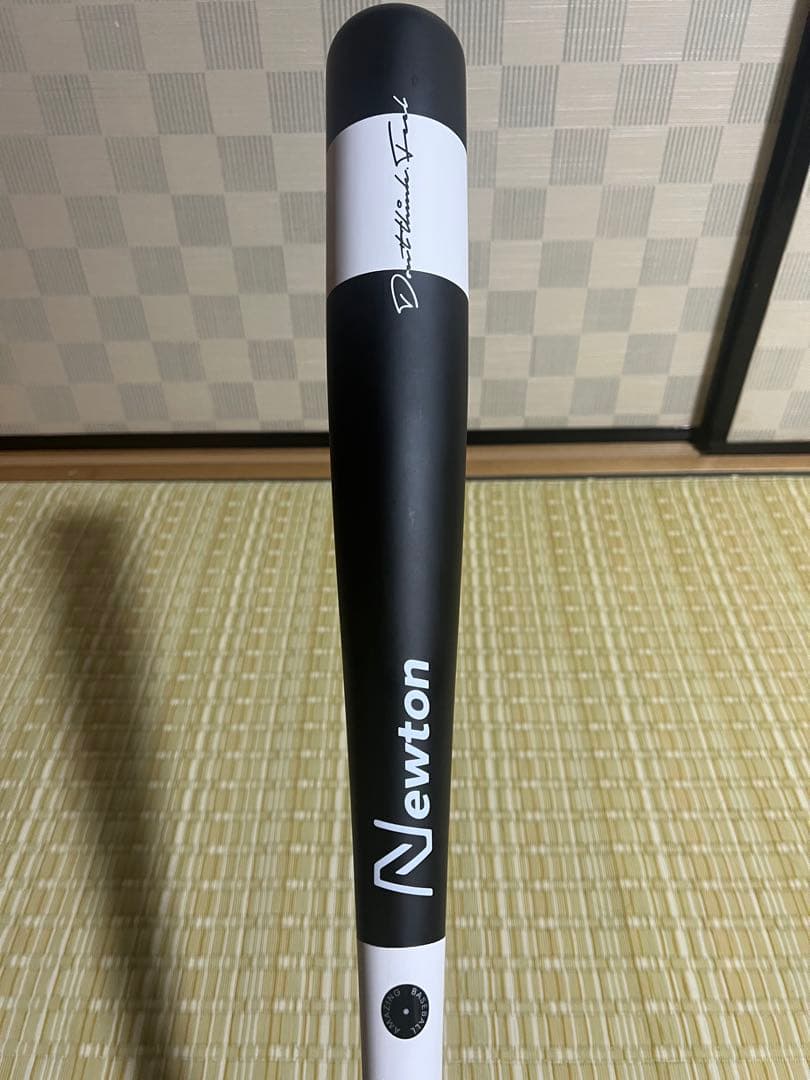 Newton トレーニングバット 83cm 960g