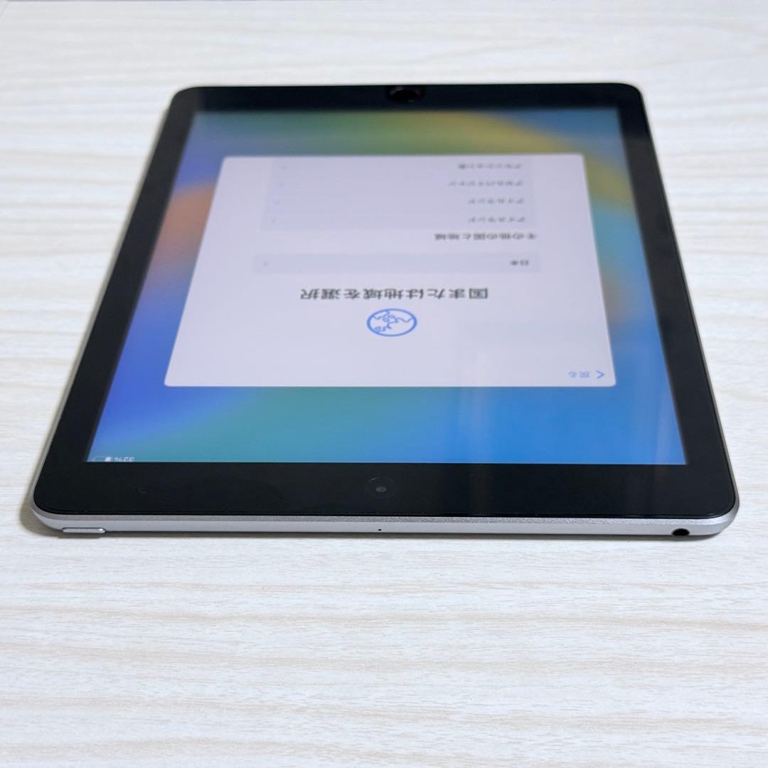 た*ち様 美品 Apple iPad 第5世代 32GB スペースグレイ Wi-