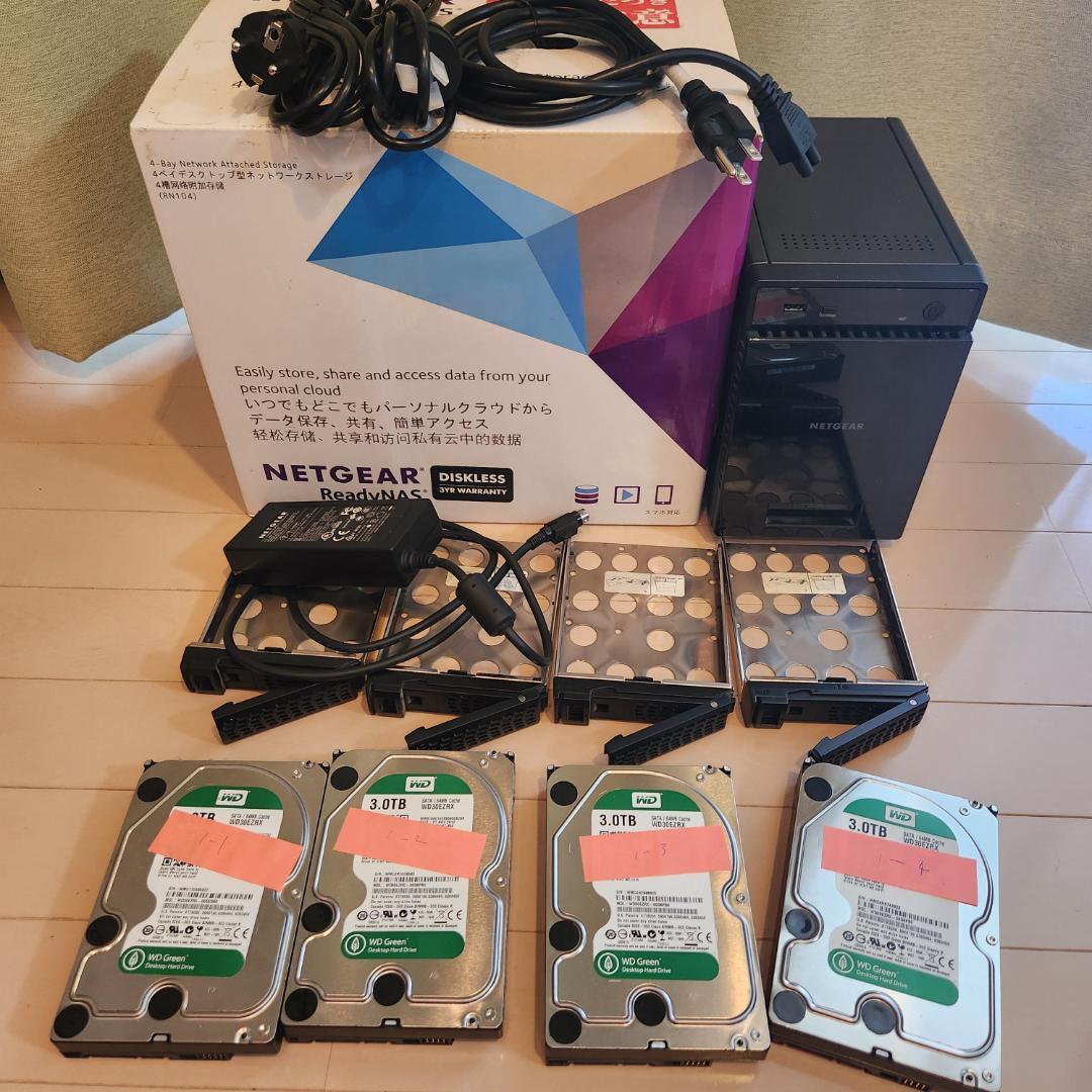 【りょー】NETGEAR ReadyNAS104NAS 3TBx4　その①