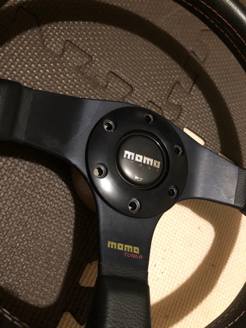 momo TUNER 32 ステアリング 黒 3スポーク