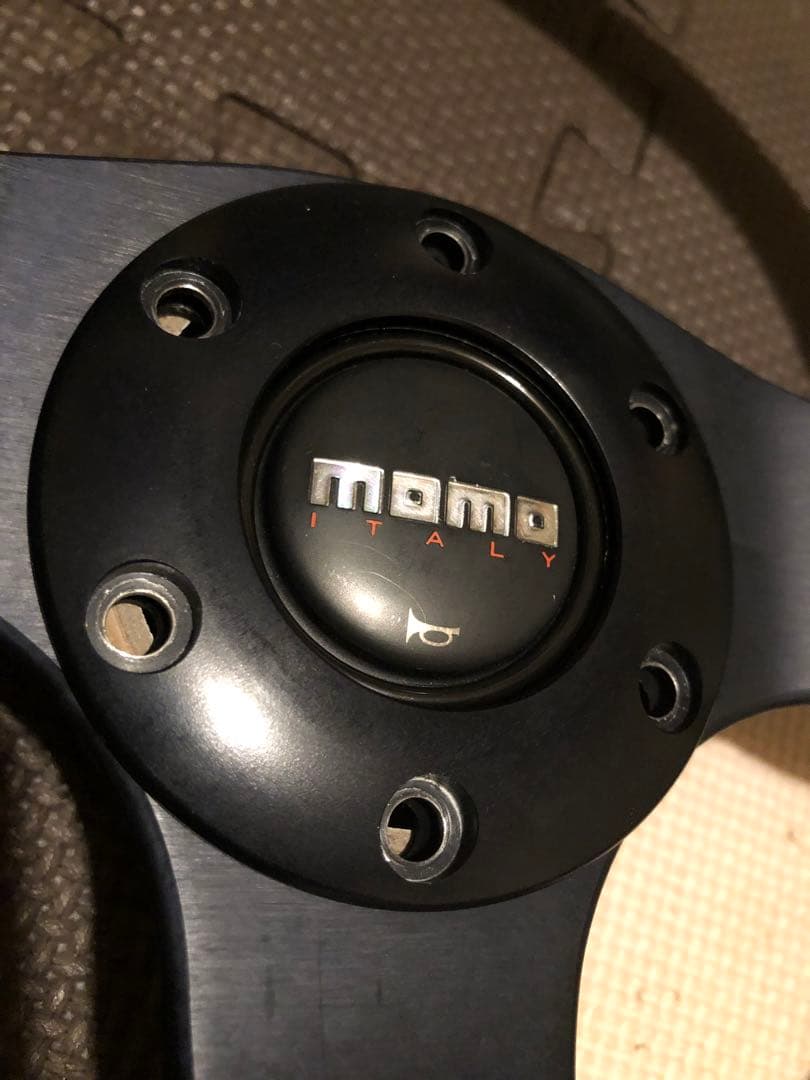 momo TUNER 32 ステアリング 黒 3スポーク