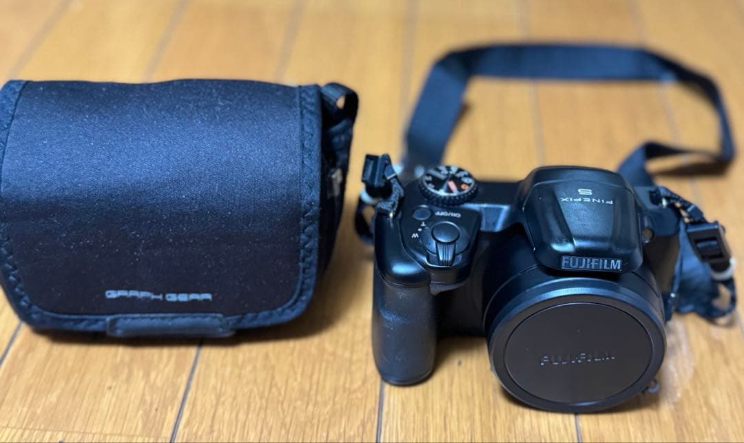Fujifilm FinePix S8600コンパクトデジタルカメラ