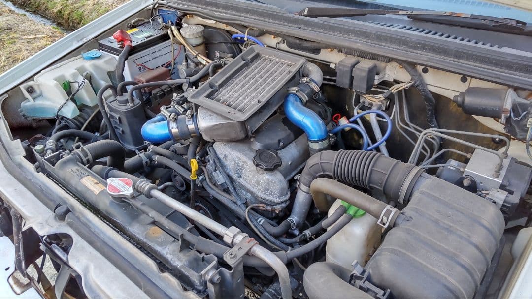 たしかスズキスポーツ、ジムニー　jb23w インタークーラーパイプ　当時物