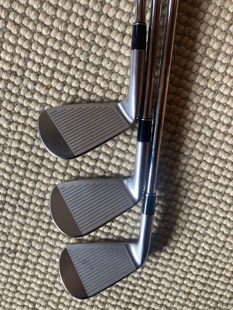 スリクソン　ZXi５　アイアン　５〜Ｐ　６本NS 950GH Neo