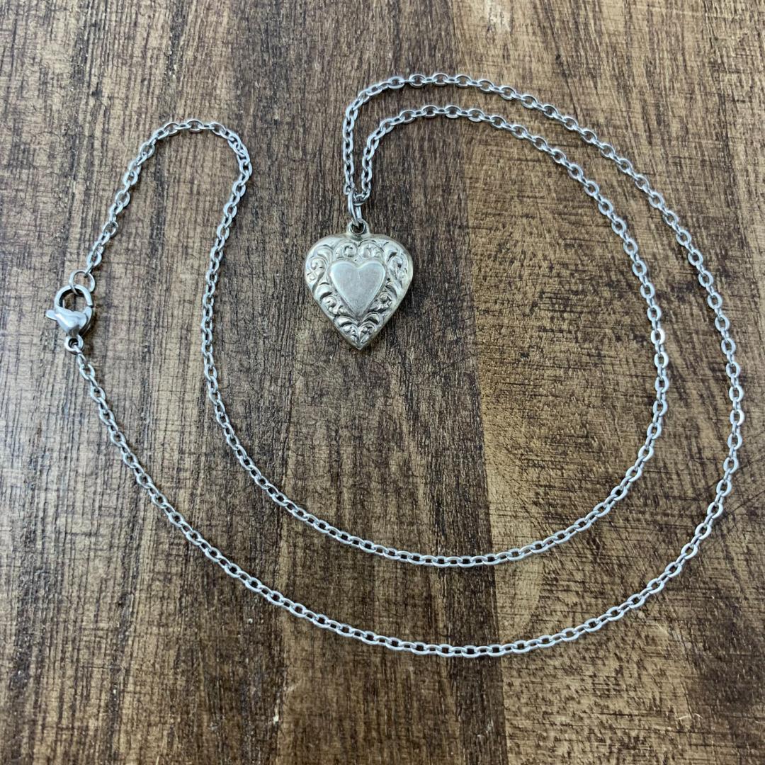 スウィートハートジュエリー両面デザイン 渦巻 シルバー ヴィンテージ ネックレス