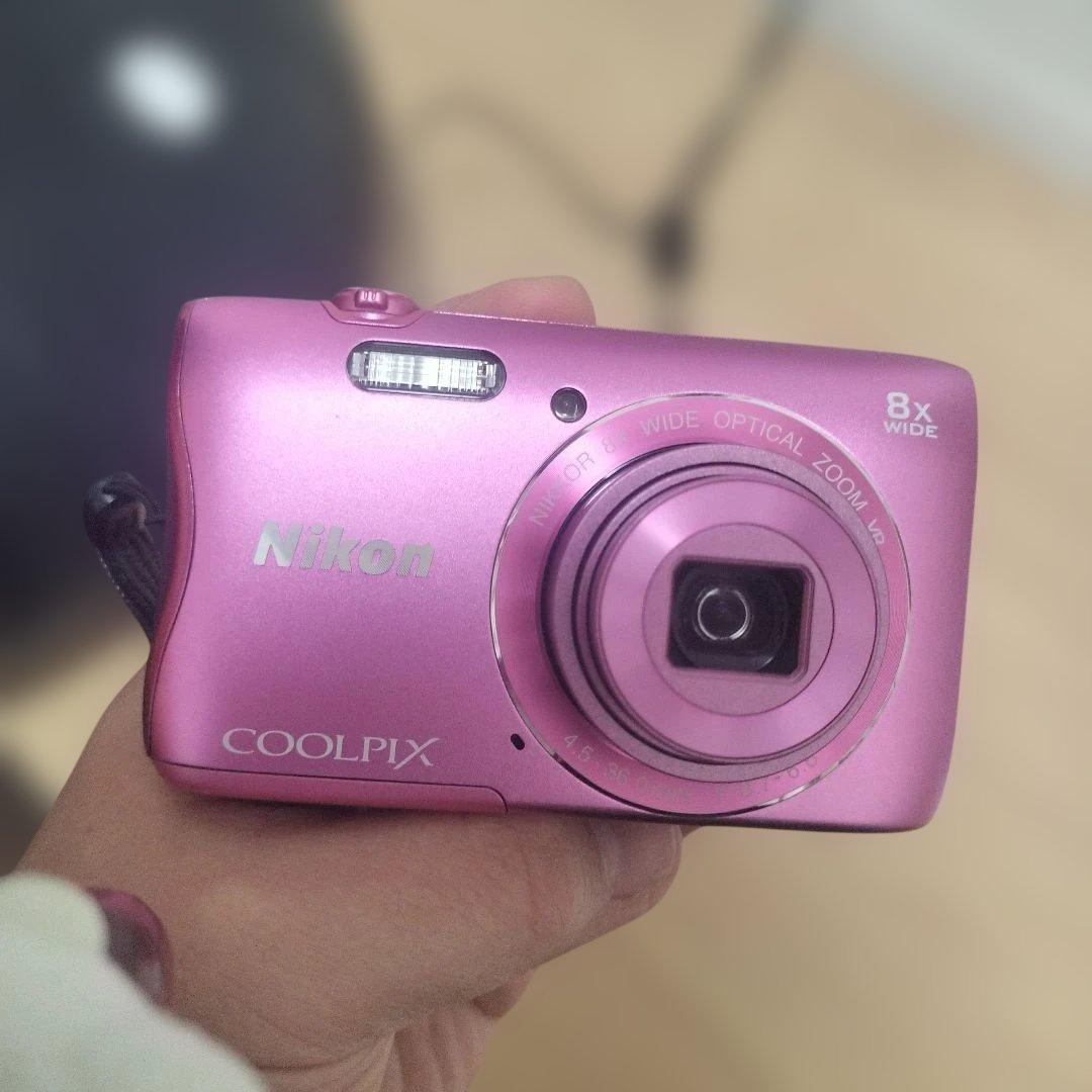 Nikon COOLPIX ピンク 8倍ズーム