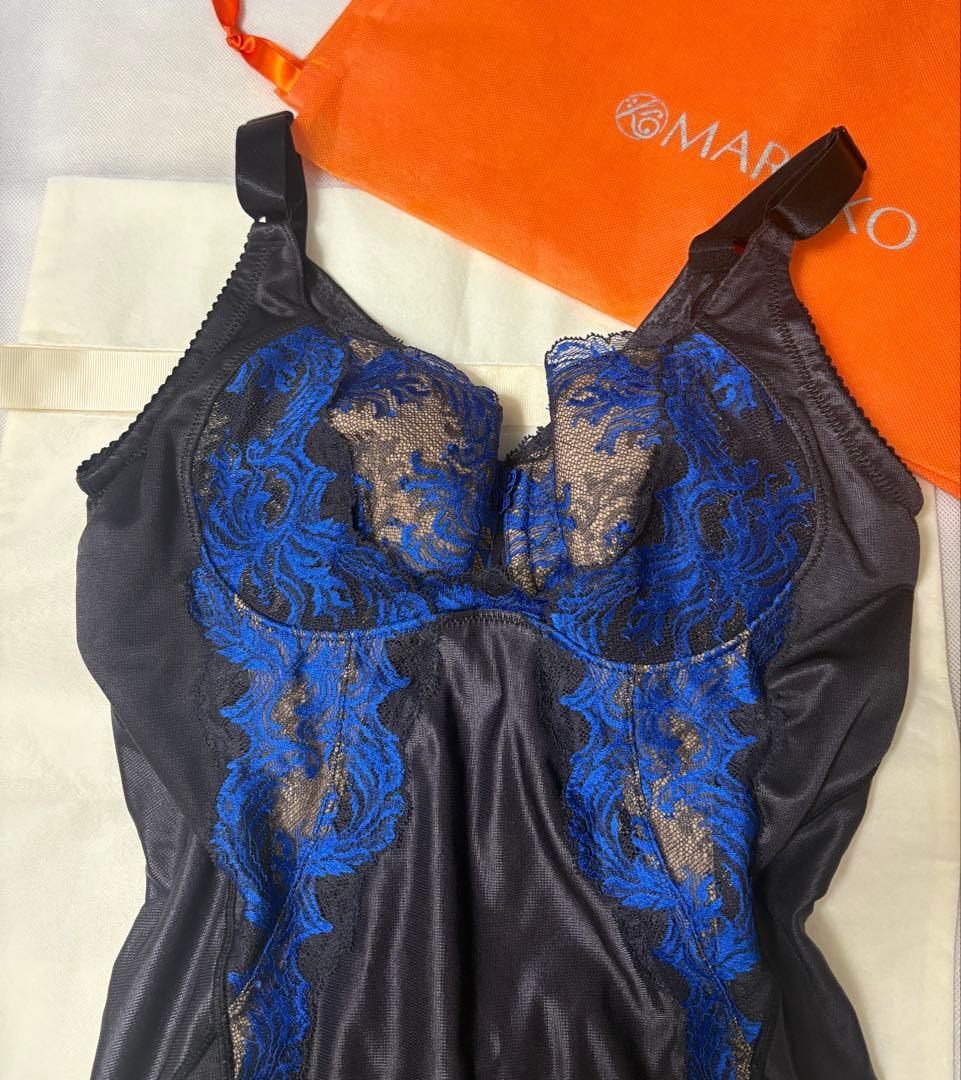 新品 マルコ カーヴィシャス ボディスーツ 黒 C80 補正下着