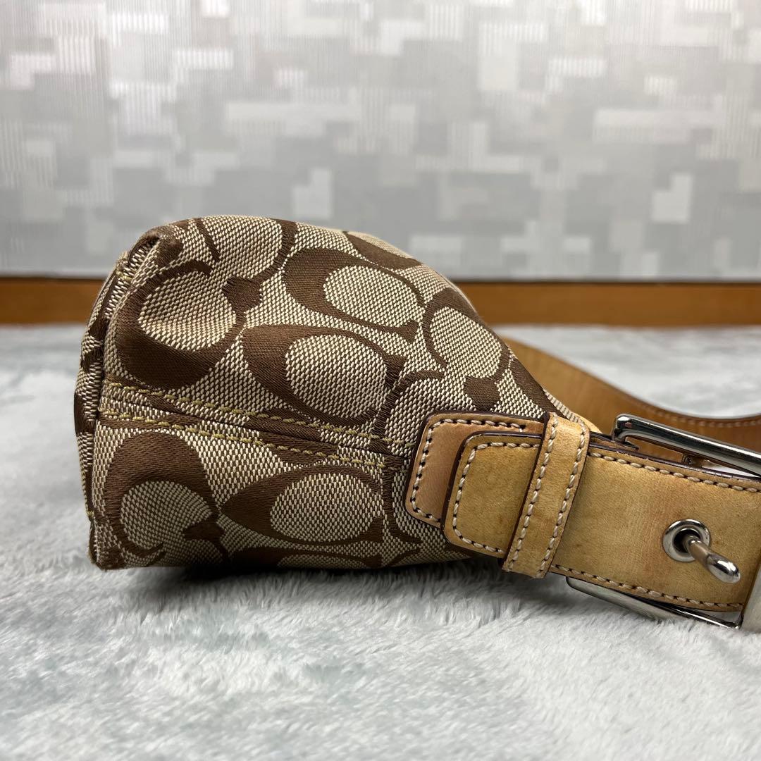 Coach コーチ アクセサリーポーチ シグネチャー ベージュ