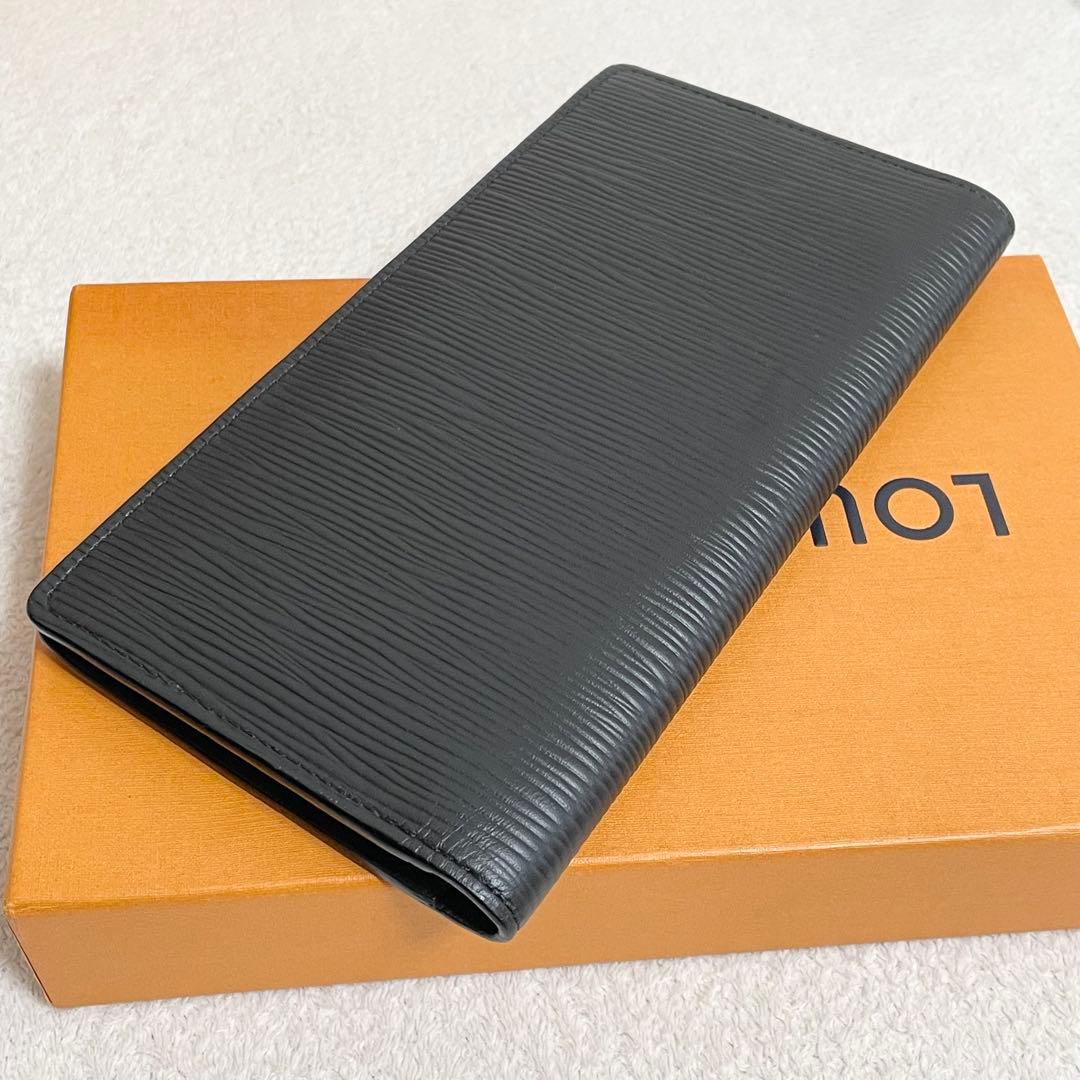 ルイヴィトン　エピ　ポルトフォイユブラザ 長財布