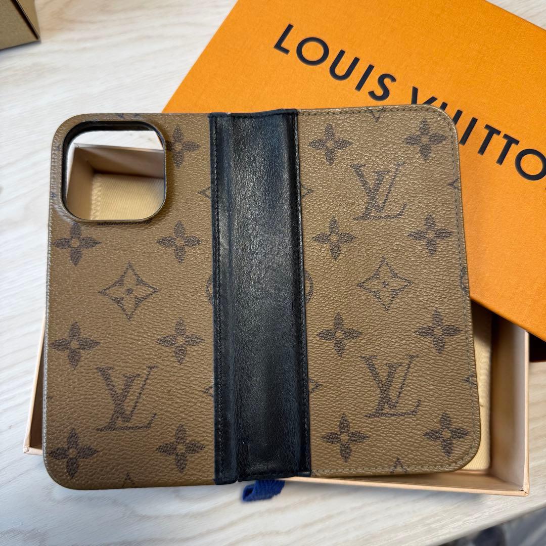 LOUIS VUITTON 手帳型 iPhoneケース