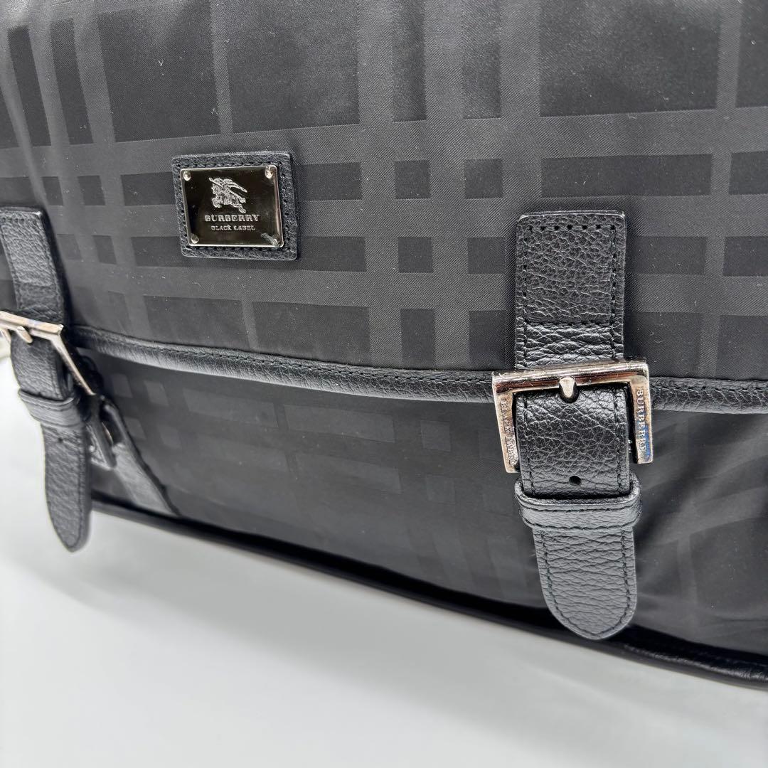 ✨極美品✨ バーバリー ブラックレーベル メッセンジャー ショルダー バッグ 黒