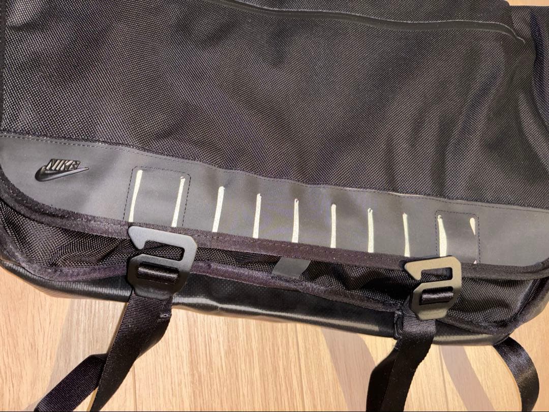 jkg様！deadstock NIKE メッセンジャーバッグ