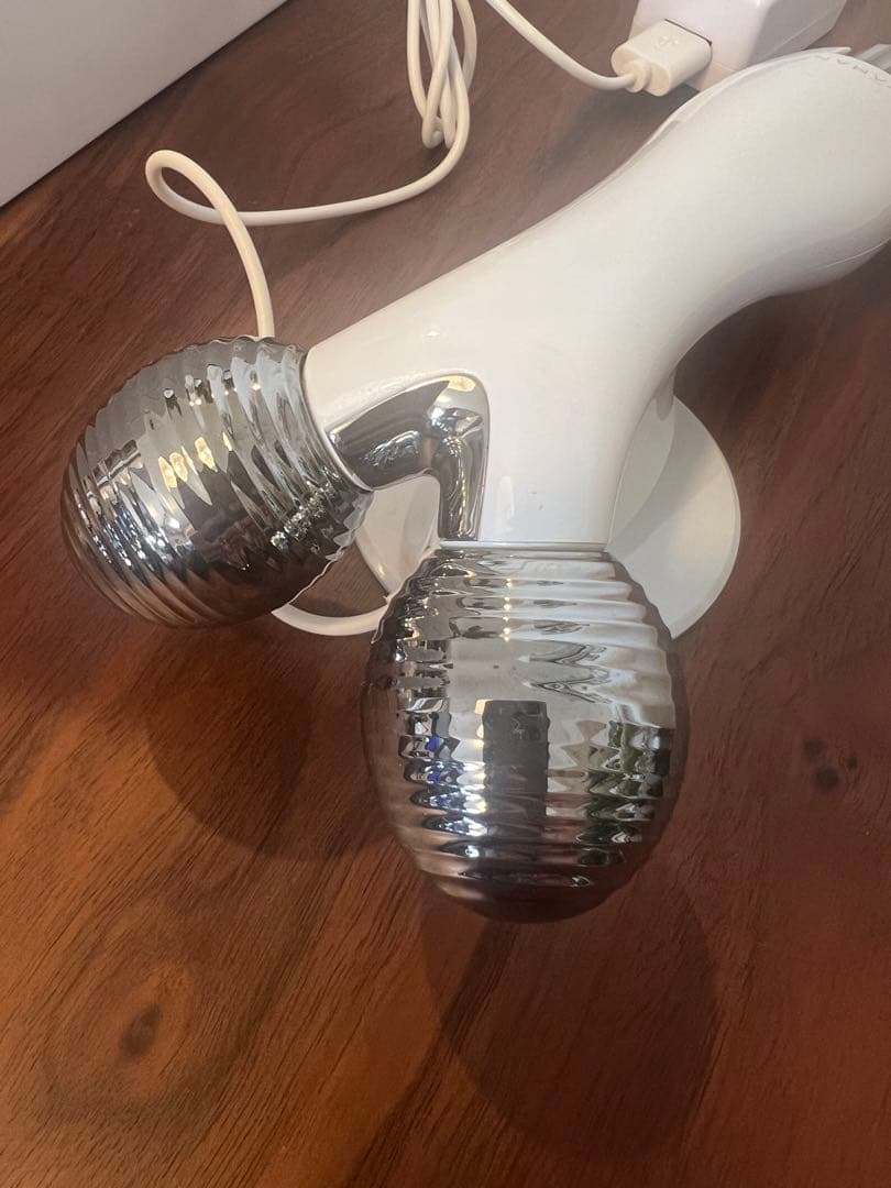 YA-MAN ヤーマン　WAVY ウェイビー　EP-15W 美顔器　EMS