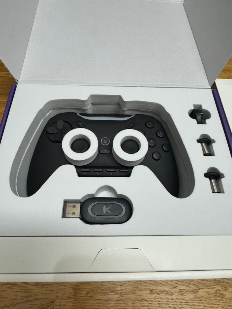 GENESIS ゲームコントローラー PC/Switch/iOS/Android