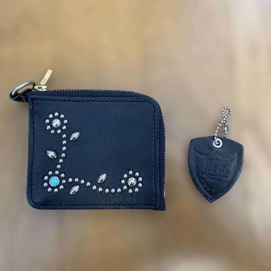 未使用　HTC 財布　L型　MINI wallet ターコイズ　スタッズ