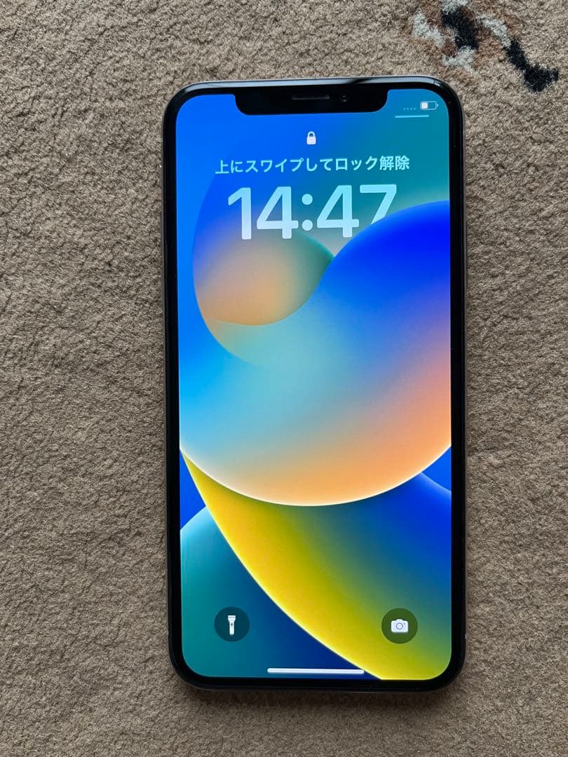 Apple iPhone Xホワイト 本体　SIMフリー