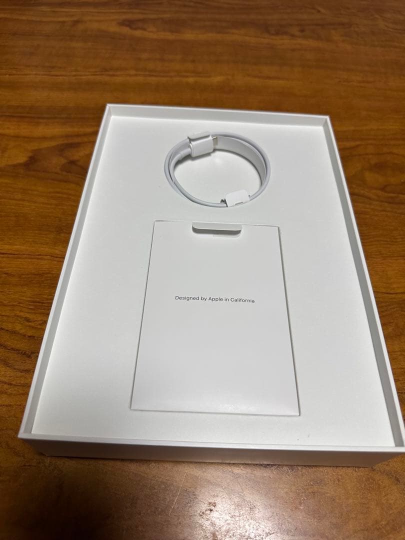 ク*リ様 Apple iPad 第6世代 Wi-Fiモデル スペースグレー 12