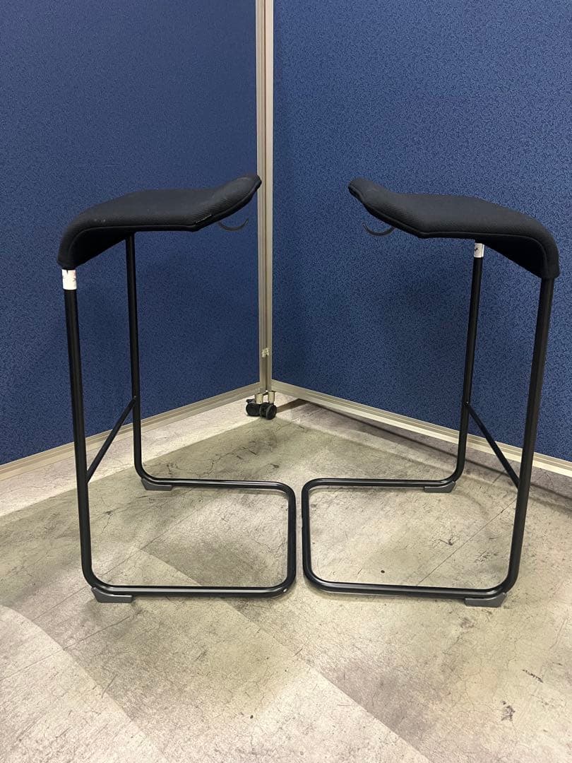 【2脚セット】コクヨ　テイル　ハイカウンター向け　ミーティングチェアハイスツール