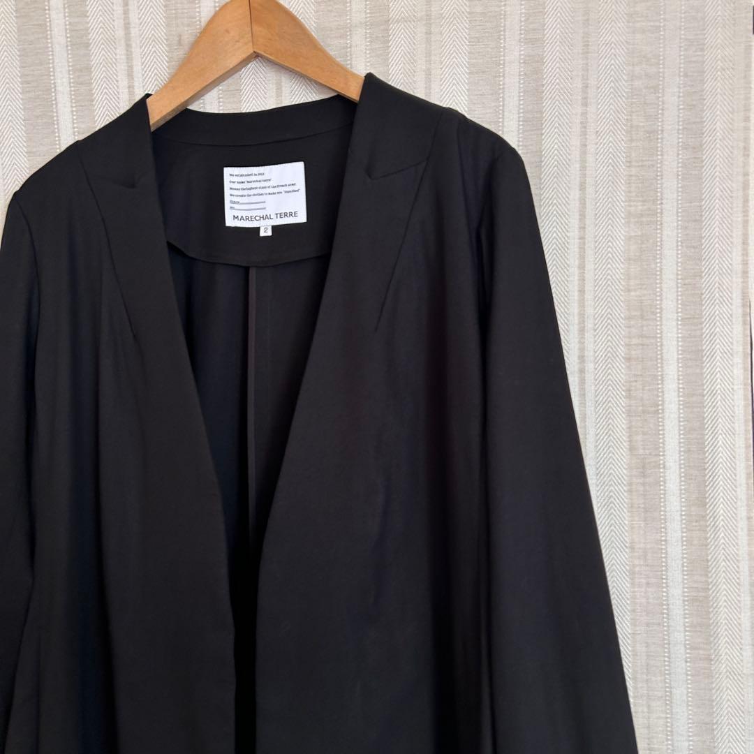 MARECHAL TERRE 黒Vネックノーカラーパンツスーツ2